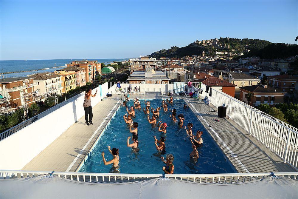 Residence I Delfini Cupra Marittima Ngoại thất bức ảnh