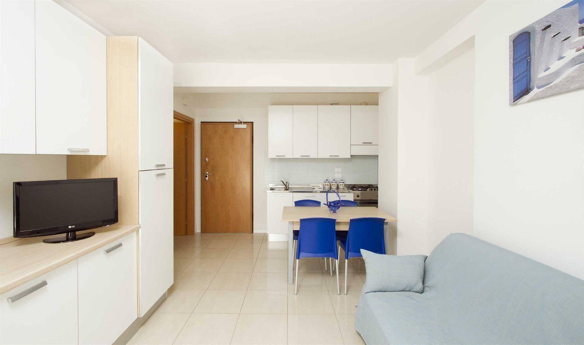 Residence I Delfini Cupra Marittima Ngoại thất bức ảnh