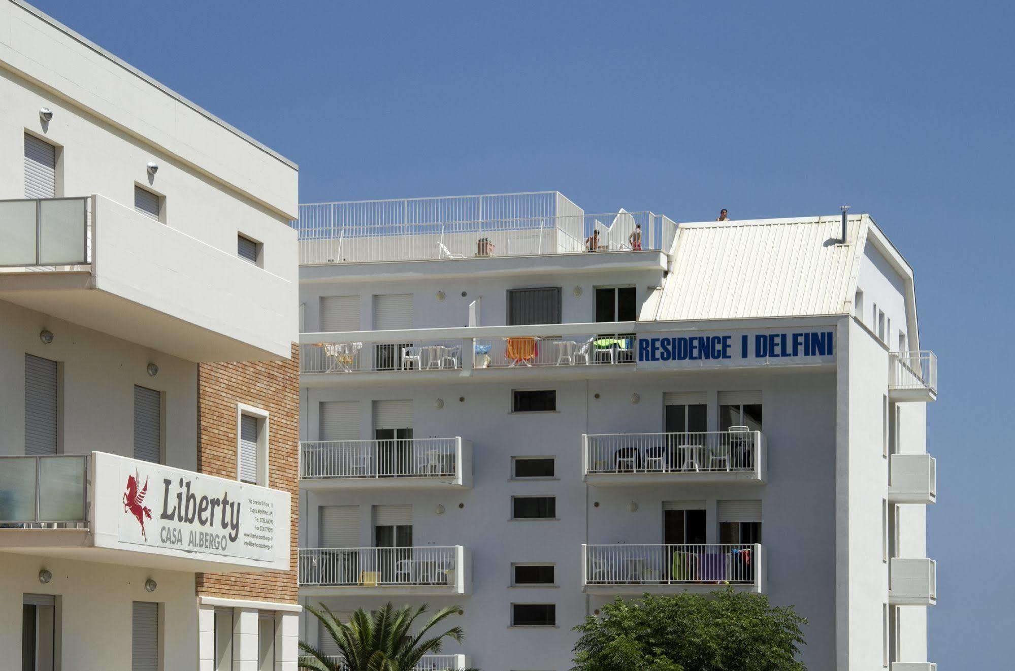 Residence I Delfini Cupra Marittima Ngoại thất bức ảnh