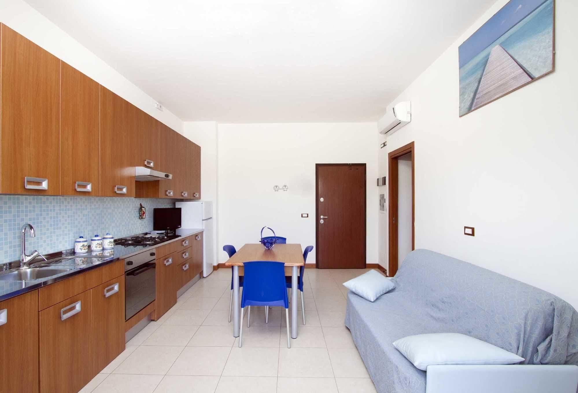 Residence I Delfini Cupra Marittima Ngoại thất bức ảnh